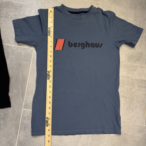 Berghaus Big Logo Lot of 2 Men’s T-Shirts – Black & Blue – Size XS Outdoor - Picture 3 of 12
